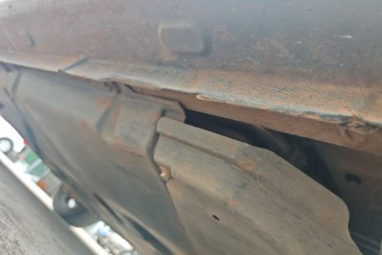 Used smart forfour 2016 0.9T 66 kW Pioneer Edition Right Side Sill
