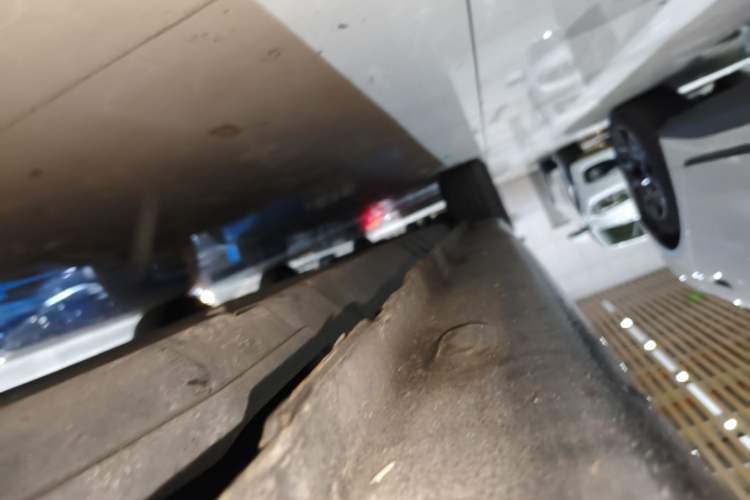 Used smart forfour 2016 1.0L 52 kW Passion Edition Right Side Sill