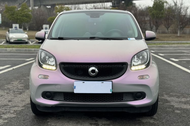Used smart forfour 2016 0.9T 66 kW Pioneer Edition Exterior 6