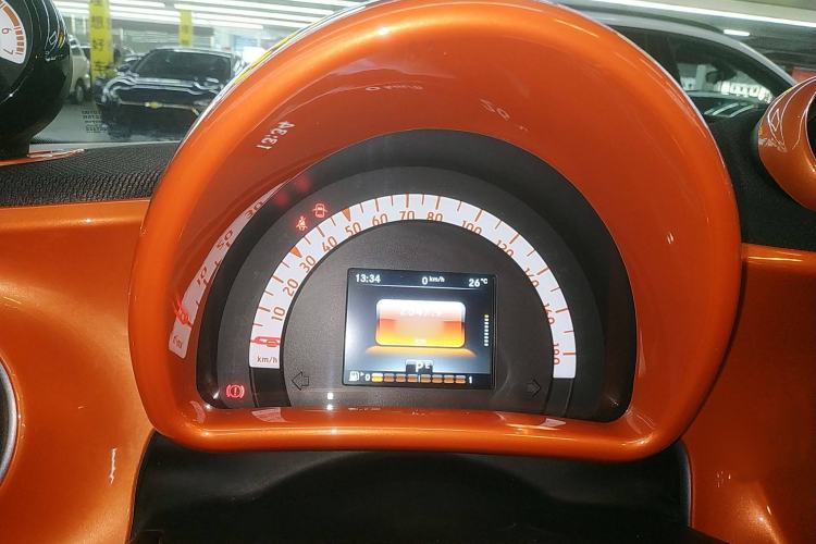 Used smart forfour 2016 0.9T 66 kW Pioneer Edition Instrument Cluster