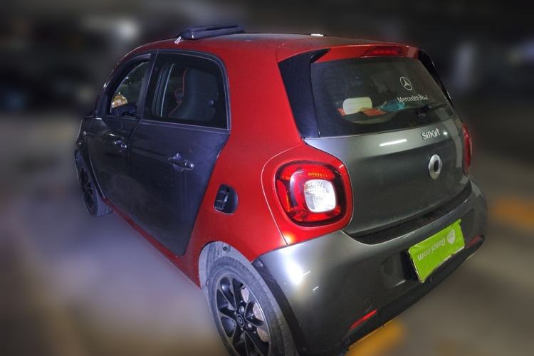 Used smart forfour 2016 1.0L 52 kW Passion Edition Rear Left 45 Deg