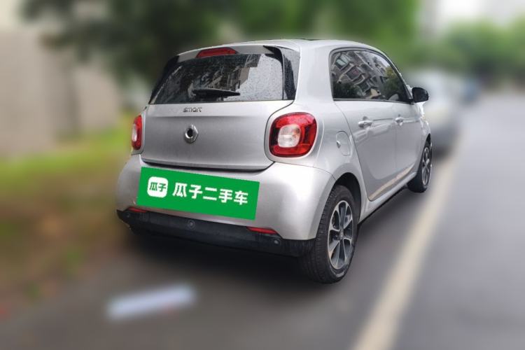 Used smart forfour 2016 1.0L 52 kW Passion Edition Rear Right 45 Deg