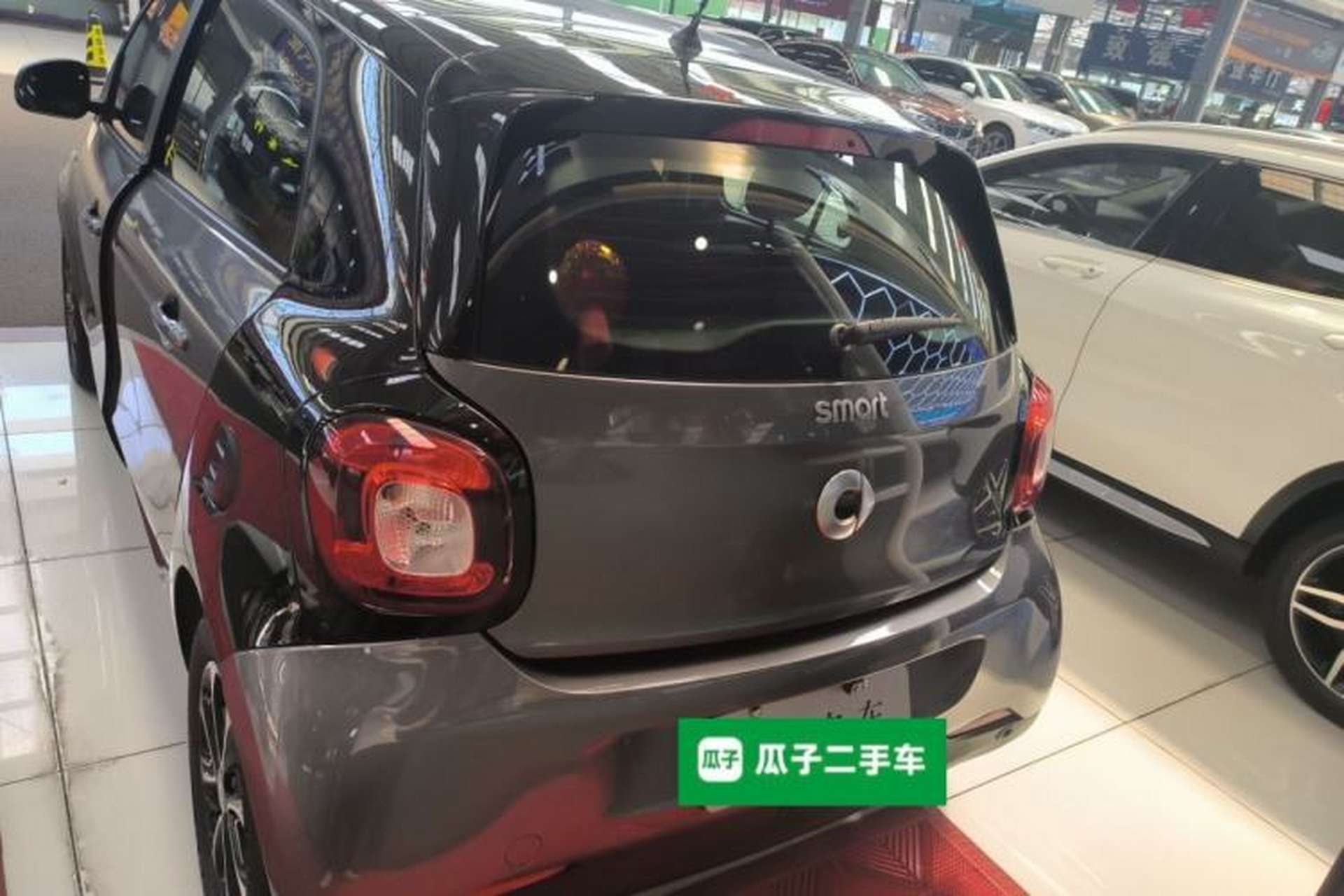 Used smart forfour 2016 1.0L 52 kW Passion Edition Rear