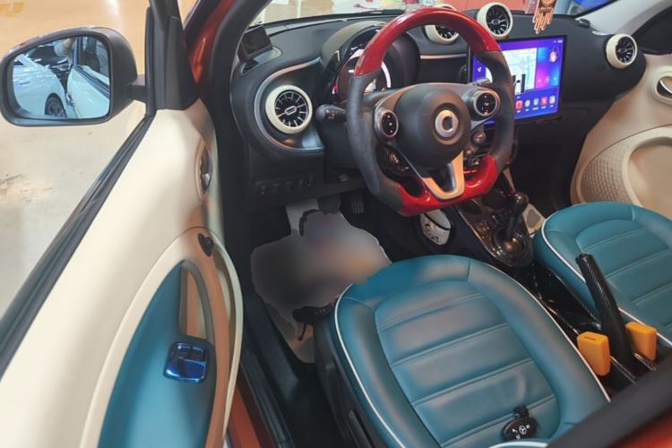 Used smart forfour 2016 1.0L 52 kW Passion Edition Driver Seat