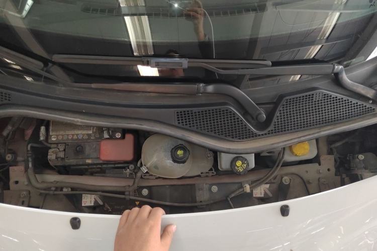 Used smart forfour 2016 1.0L 52 kW Passion Edition Engine Bay