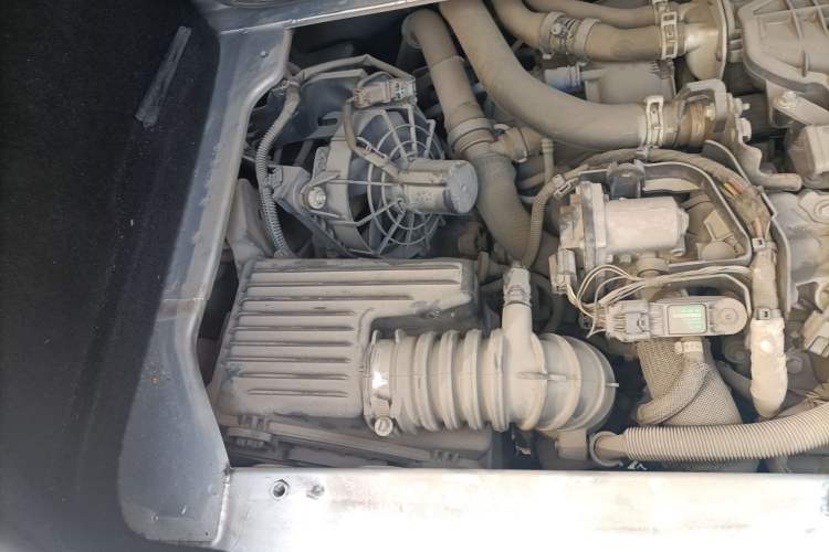 Used smart forfour 2016 0.9T 66 kW Pioneer Edition Engine Bay Right