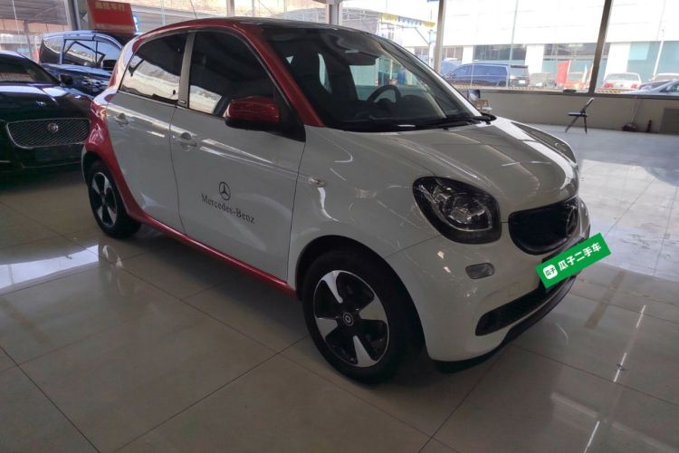 Used smart forfour 2016 1.0L 52 kW Passion Edition Exterior 1