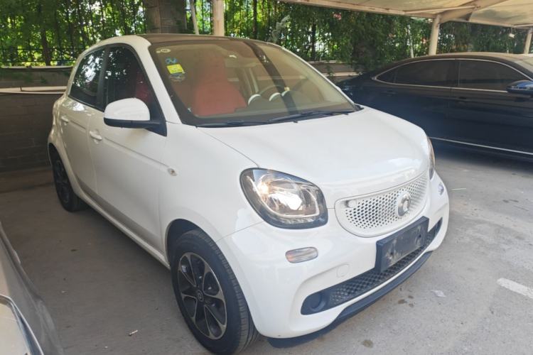 Used smart forfour 2016 1.0L 52 kW Passion Edition Exterior 1