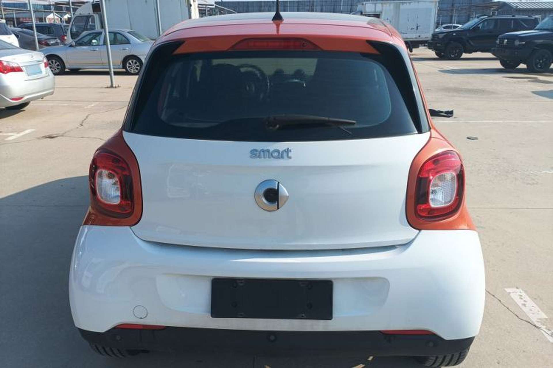 Used smart forfour 2016 1.0L 52 kW Passion Edition Exterior 4