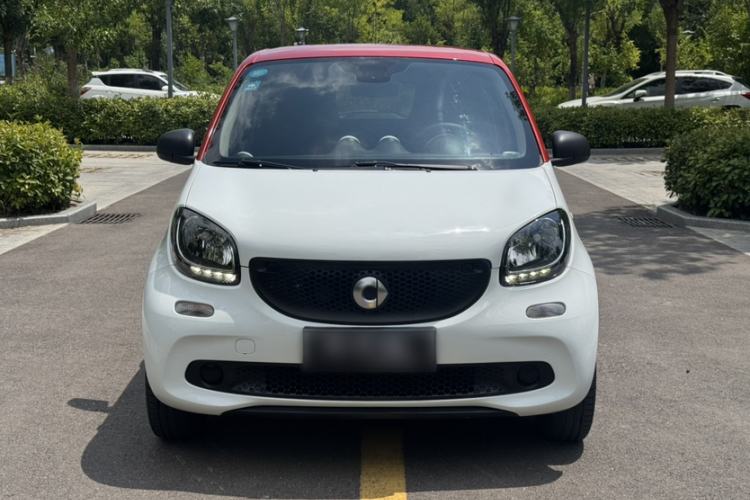 Used smart forfour 2016 1.0L 52 kW Dynamic Edition Exterior 5