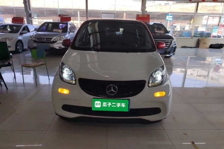 Used smart forfour 2016 1.0L 52 kW Passion Edition Front