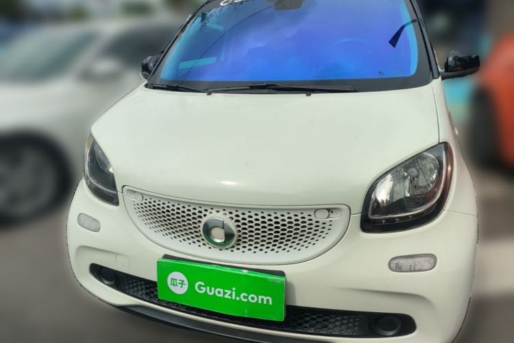 Used smart forfour 2016 1.0L 52 kW Passion Edition Front
