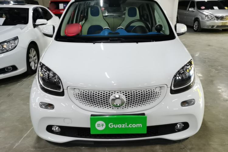 Used smart forfour 2016 0.9T 66 kW Ultimate Edition Front