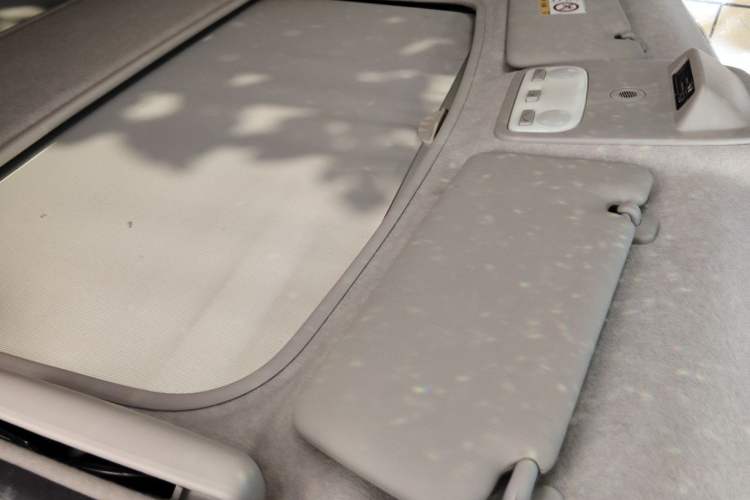 Used smart forfour 2016 1.0L 52 kW Passion Edition Headliner