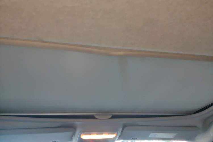 Used smart forfour 2016 1.0L 52 kW Passion Edition Headliner