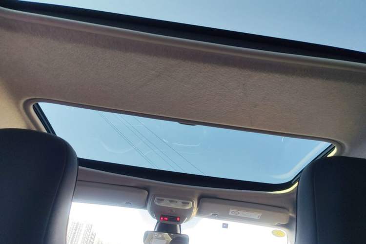 Used smart forfour 2016 0.9T 66 kW Pioneer Edition Headliner
