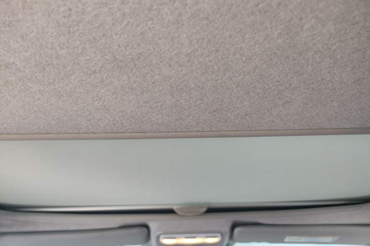 Used smart forfour 2016 1.0L 52 kW Passion Edition Headliner