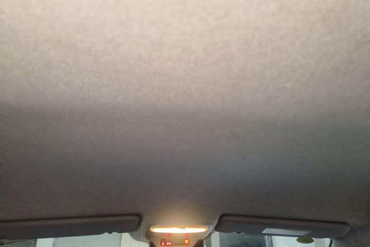 Used smart forfour 2016 1.0L 52 kW Dynamic Edition Headliner