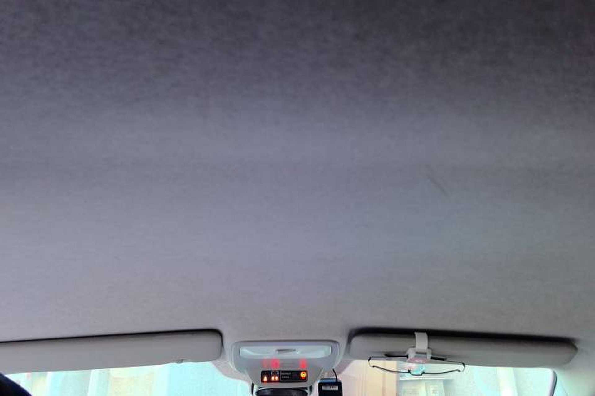Used smart forfour 2016 1.0L 52 kW Dynamic Edition Headliner