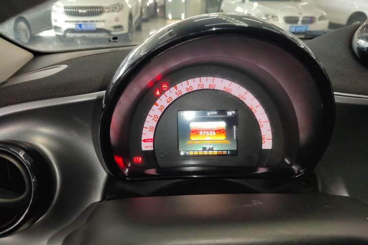 Used smart forfour 2016 1.0L 52 kW Passion Edition Instrument Cluster