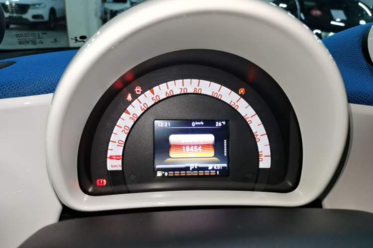 Used smart forfour 2016 0.9T 66 kW Ultimate Edition Instrument Cluster