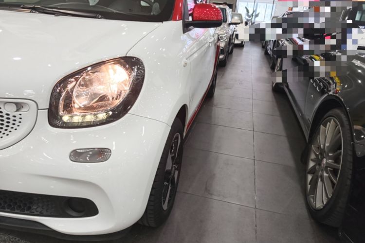 Used smart forfour 2016 1.0L 52 kW Passion Edition Left Front Headlight