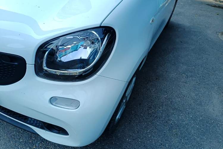 Used smart forfour 2016 1.0L 52 kW Dynamic Edition Left Front Headlight