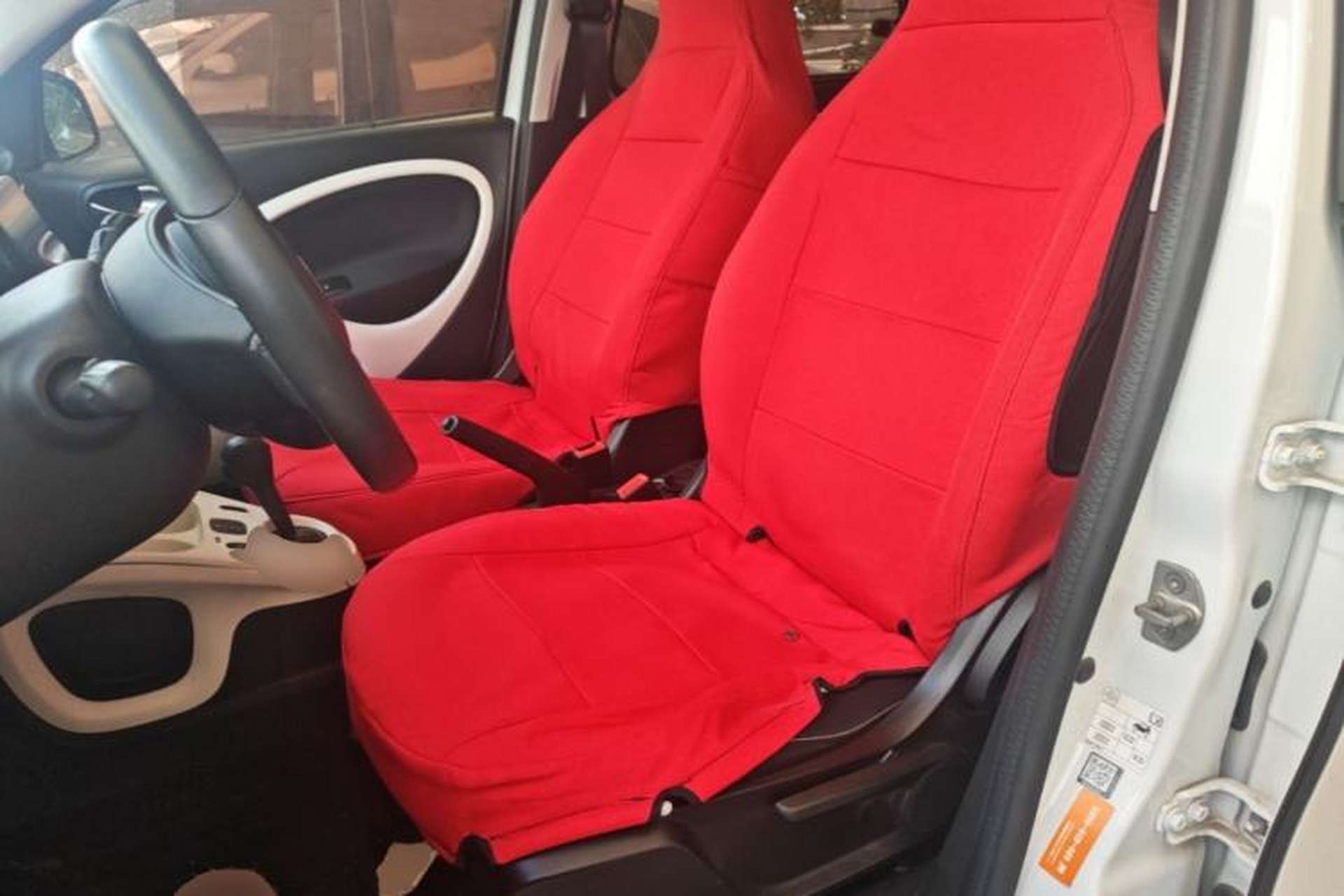 Used smart forfour 2016 1.0L 52 kW Passion Edition Left Front Seat