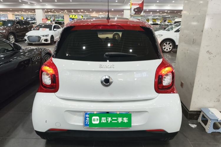 Used smart forfour 2016 1.0L 52 kW Passion Edition Rear