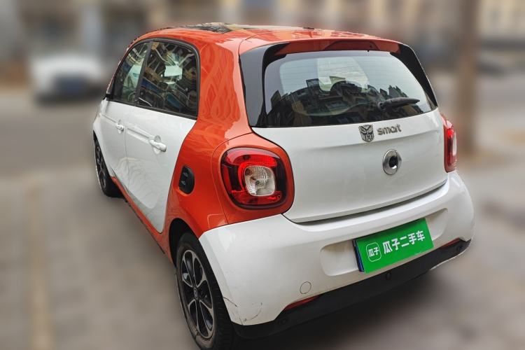Used smart forfour 2016 1.0L 52 kW Passion Edition Rear Left 45 Deg