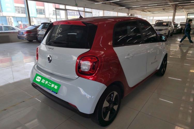 Used smart forfour 2016 1.0L 52 kW Passion Edition Rear Right 45 Deg