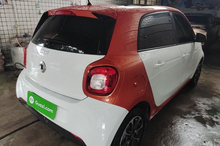 Used smart forfour 2016 1.0L 52 kW Passion Edition Rear Right 45 Deg
