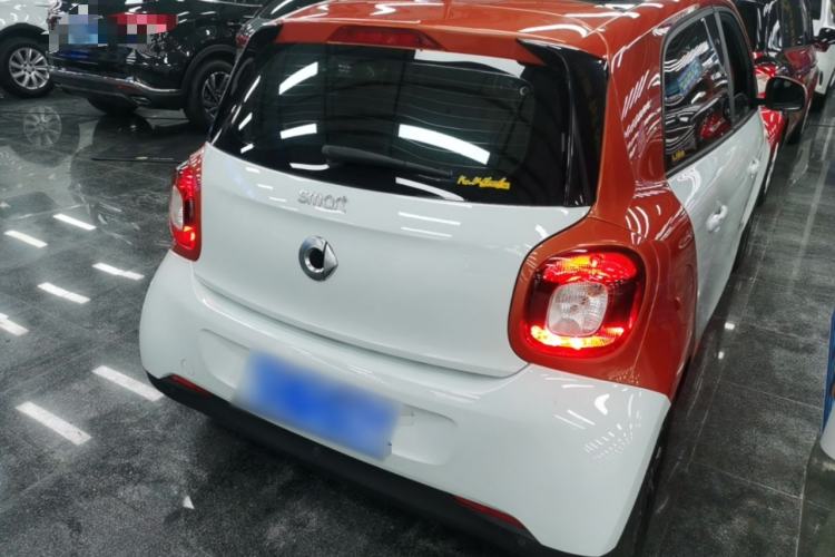 Used smart forfour 2016 1.0L 52 kW Passion Edition Rear Right 45 Deg