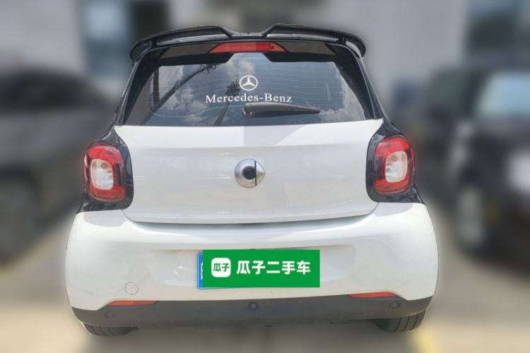 Used smart forfour 2016 1.0L 52 kW Passion Edition Rear