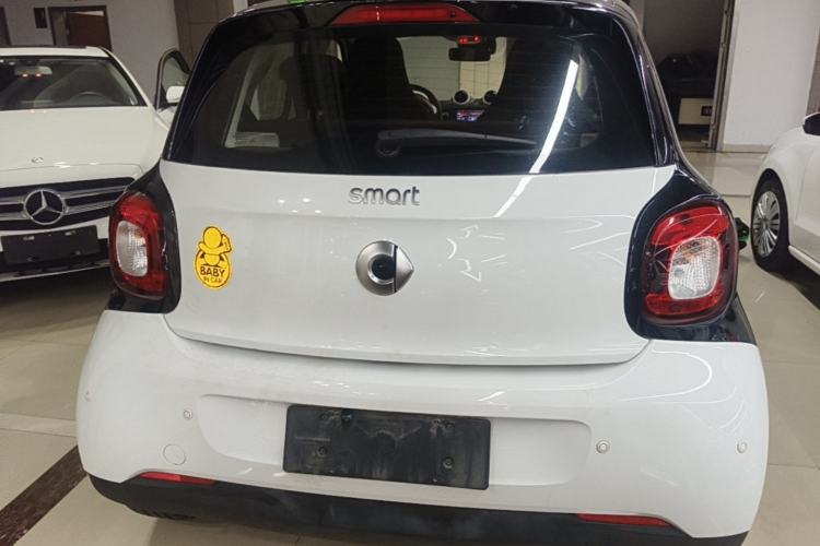 Used smart forfour 2016 1.0L 52 kW Dynamic Edition Rear