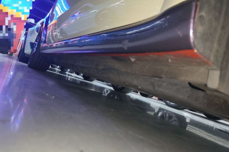 Used smart forfour 2016 1.0L 52 kW Passion Edition Right Side Sill