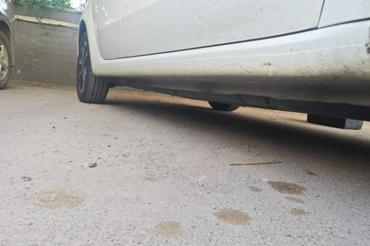 Used smart forfour 2016 1.0L 52 kW Passion Edition Right Side Sill