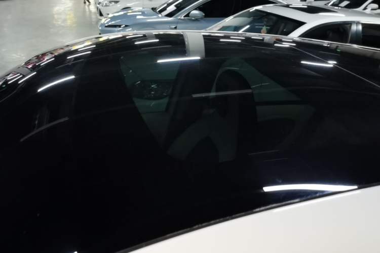 Used smart forfour 2016 0.9T 66 kW Ultimate Edition Roof