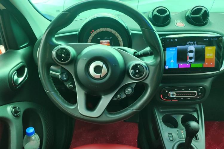 Used smart forfour 2016 1.0L 52 kW Passion Edition Steering Wheel