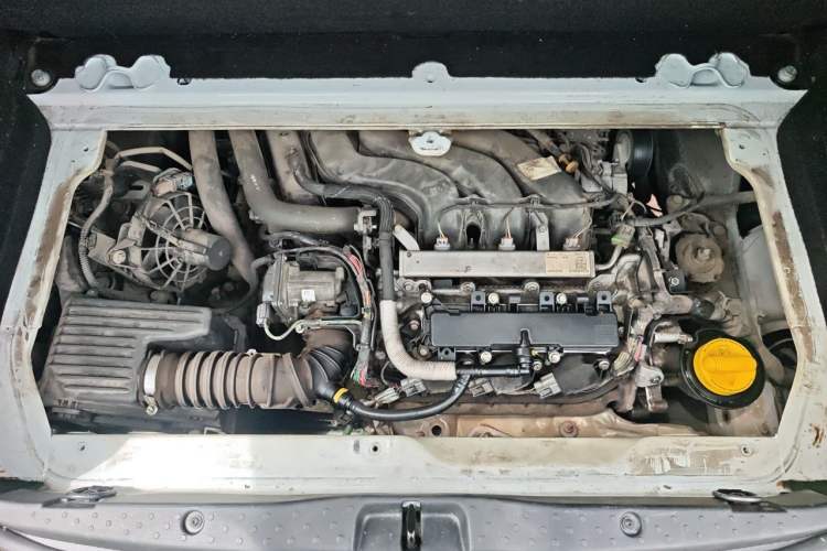 Used smart forfour 2016 1.0L 52 kW Dynamic Edition Engine Bay