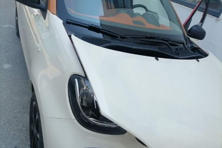 Used smart forfour 2016 1.0L 52 kW Passion Edition Engine Bay Right