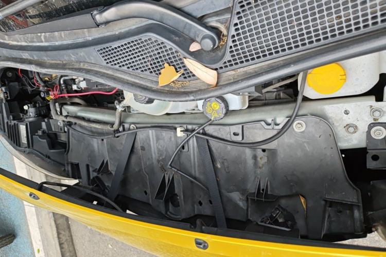 Used smart forfour 2016 1.0L 52 kW Dynamic Edition Engine Bay