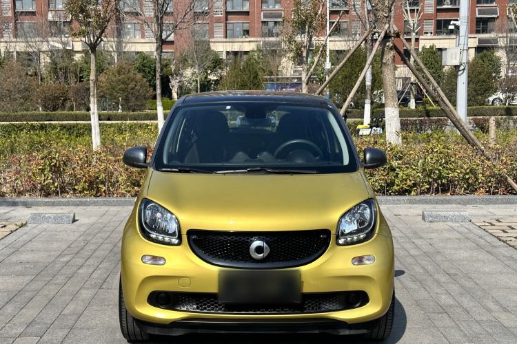 Used smart forfour 2016 1.0L 52 kW Passion Edition Exterior 1