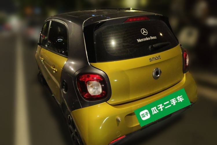 Used smart forfour 2016 1.0L 52 kW Passion Edition Exterior 3