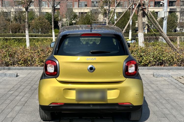 Used smart forfour 2016 1.0L 52 kW Passion Edition Exterior 4
