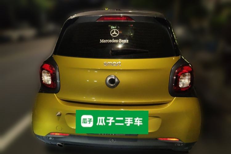 Used smart forfour 2016 1.0L 52 kW Passion Edition Exterior 4