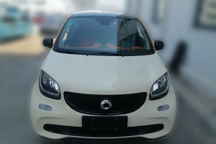 Used smart forfour 2016 1.0L 52 kW Passion Edition Front