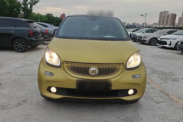 Used smart forfour 2016 0.9T 66 kW Pioneer Edition Front