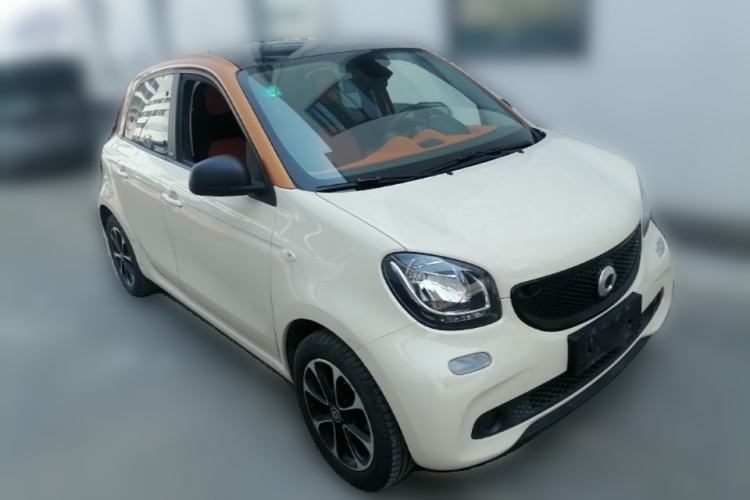 Used smart forfour 2016 1.0L 52 kW Passion Edition Front Right 45 Deg