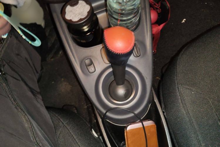 Used smart forfour 2016 1.0L 52 kW Passion Edition Gear Lever